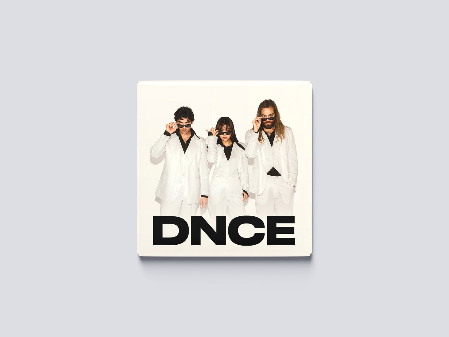DNCE Magnet